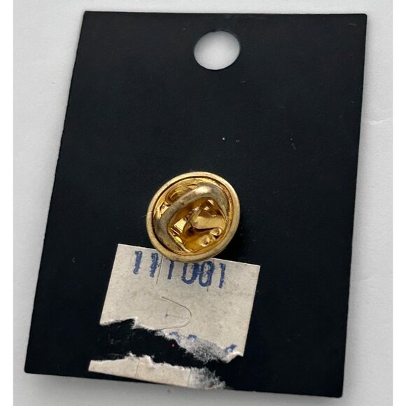 A.C.E Alaska Souvenir Lapel Pin Moose Mountain Forest Scene - Picture 3 of 3